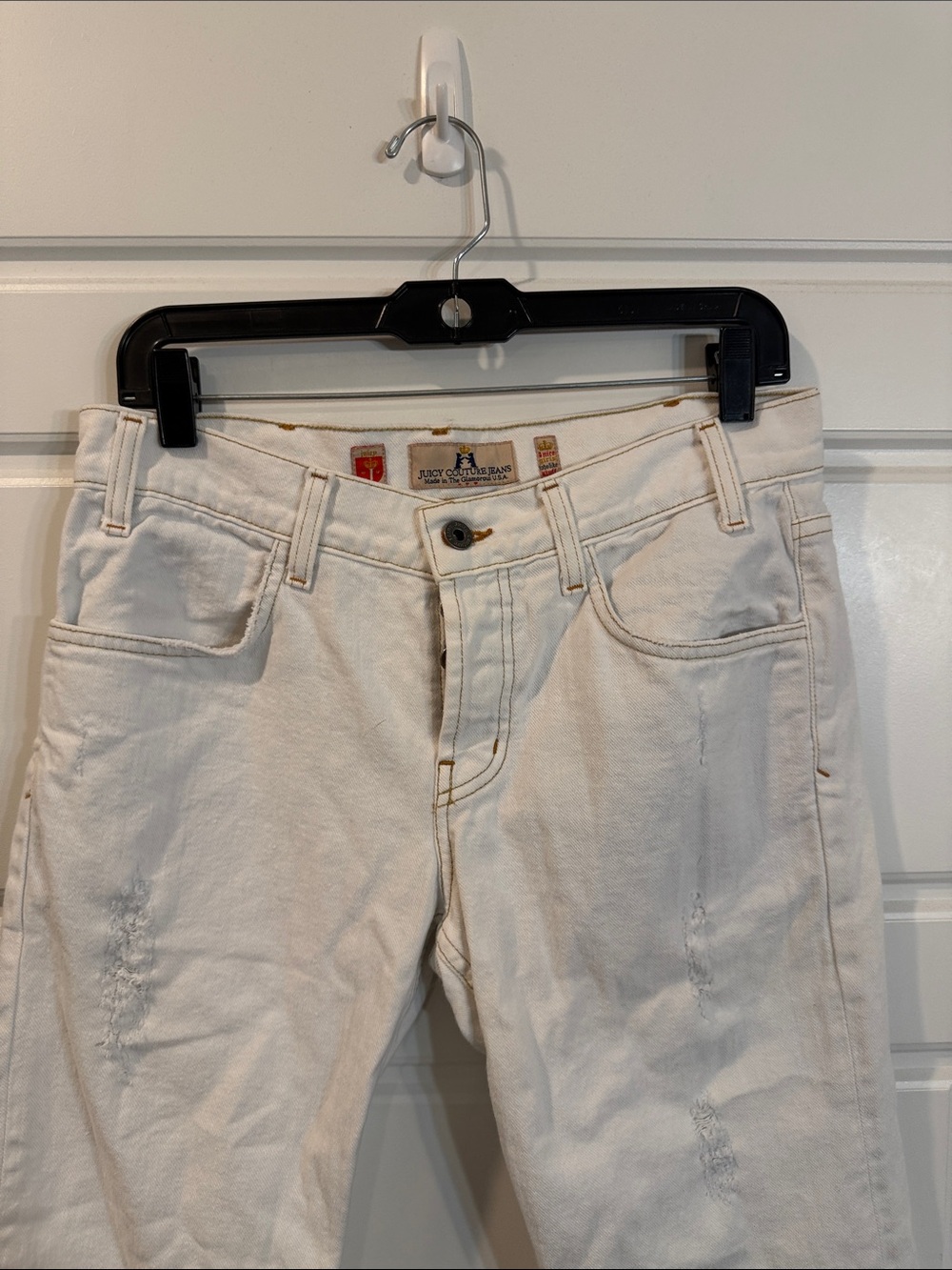 Vintage Juicy Couture Bermuda Shorts White Denim Jean Stretch Walking Style - Picture 2 of 7